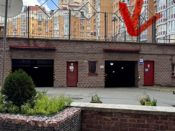 Продам паркомісце в підземному паркінгу в ЖК Оазис просп. В. Івасюка, 8 Київ