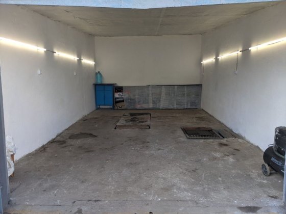 Гараж  6*4  яма,   погреб  Крес,  Суха балка Кривой Рог