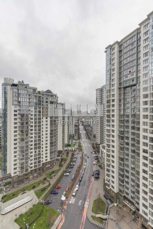 Продаж паркомісць ЖК «Новопечерські Липки» Київ - фото 1