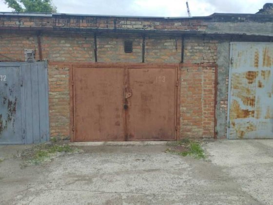 Продається цегляний  гараж в автокооперативі «Хімік-1» в  р-ні Митниця Черкаси