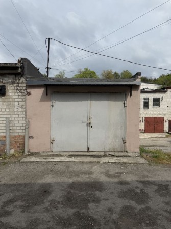Продам гараж (срочно) Победа 6 Лоцманский кооператив гаражный - фото 1