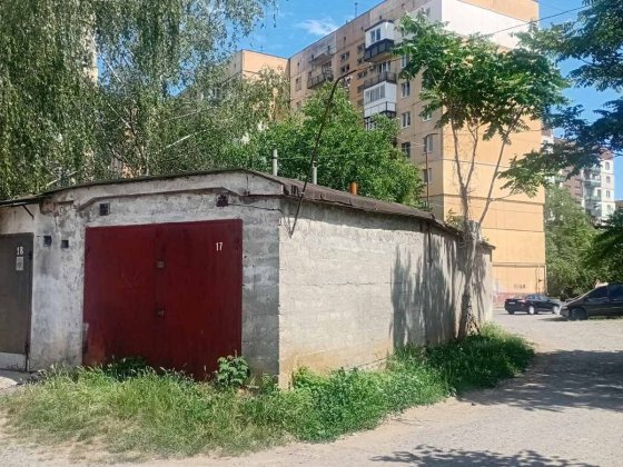 Гараж с подвалом по ул.Дівочій Київ