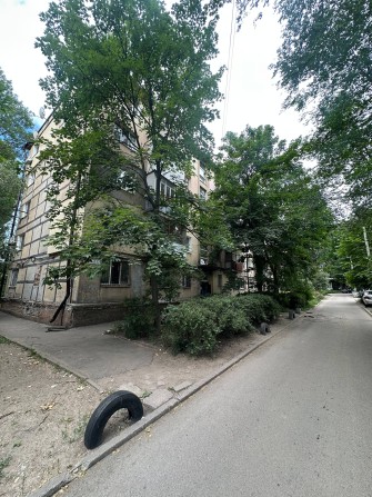 Продам 1к квартиру вул. Краснопільська ,6 під ремонт - фото 1