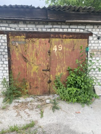 Продам гараж коператив гаражний квадратура 50-60 квадратів - фото 1