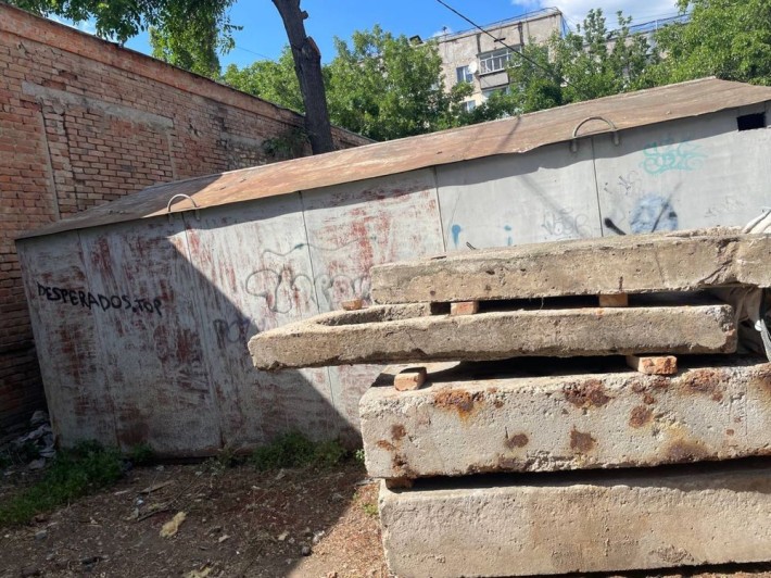Ширина 3,8 Длина 6,0 Высота ворот 2,1 (срочная продажа гаража) - фото 1