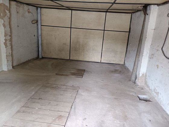 Продам двухуровневый гараж в кооперативе Автомобилист  №8 за Кущёвкой , возле Завадовки мотокросс Кропивницький