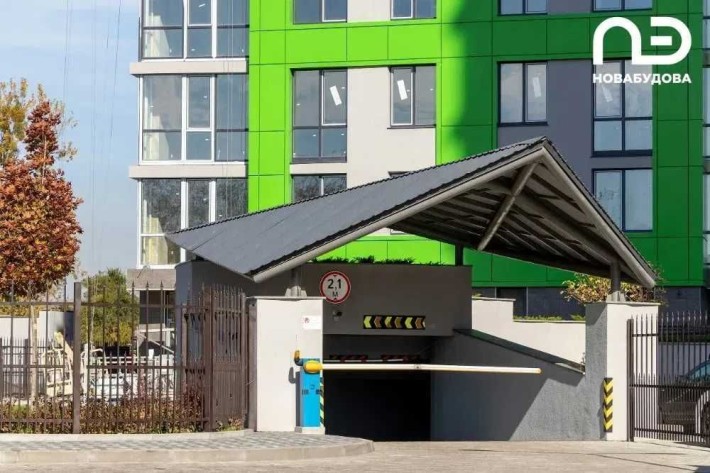 ЖК «Щасливий». Паркомісце в підземному паркінгу. 3 черга. 15 м2 - фото 1