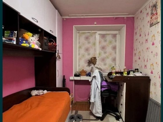 Здам кімнату дівчині  в центрі з 17 липня, р-н готелю 7 днів Каменец-Подольский