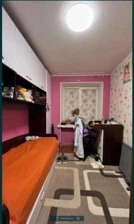 Здам кімнату дівчині  в центрі з 17 липня, р-н готелю 7 днів - фото 1