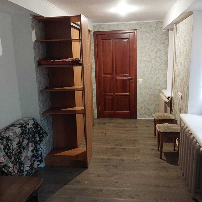 Здам частину будинку(прибудову) в оренду. є власний вхід - фото 1