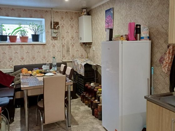 Сдам комнату для женщины,Хотов Хотов
