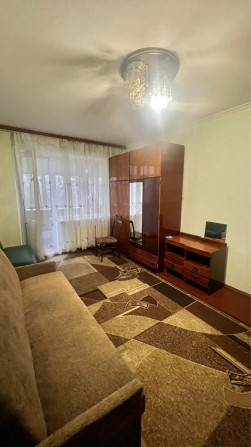 Здам кімнату для хлопця в 3 кімнатній квартирі, без власників - фото 1