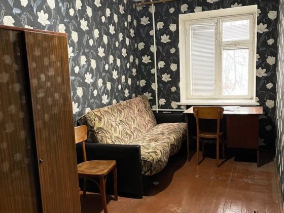 Оренда кімнати в гуртржитку. 2000 грн + кп. Текстильників 8 Чернігів