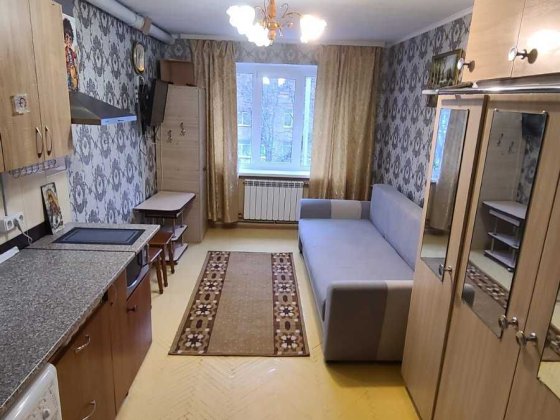 Здається затишна кімната 15м2 у багатоквартирній квартирі! (57001)