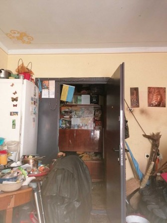 Оренда кімнати у 3-кімнатній квартирі на вул. Трильовського - фото 1