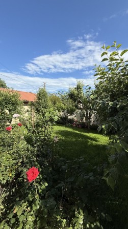 Сдается дом с мебелью длительно в Черноморке - фото 1