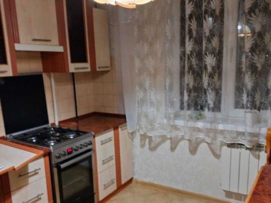 Сдам 2х комнатную квартиру по Проспекту юбилейному Кам'янське