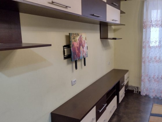 Сдам 3к квартиру 12000 грн  Sosn Каменское