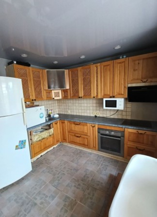 Сдам 2-3х к комнатную кв-ру 14000  . Командировка - фото 1