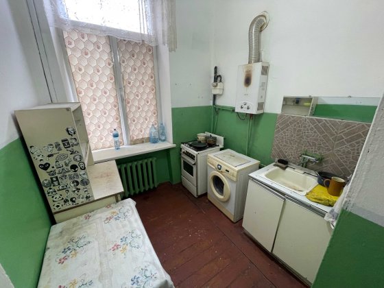 Оренда 2к. квартири, центр, район кінотеатру "Дружба" Кам'янець-Подільський
