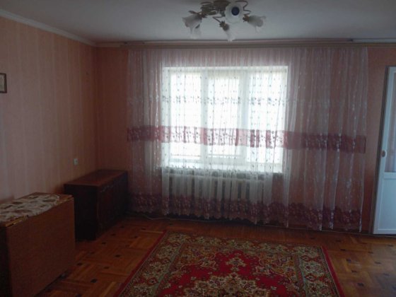 Здається двокімнатна квартира в районі Базару Коростень