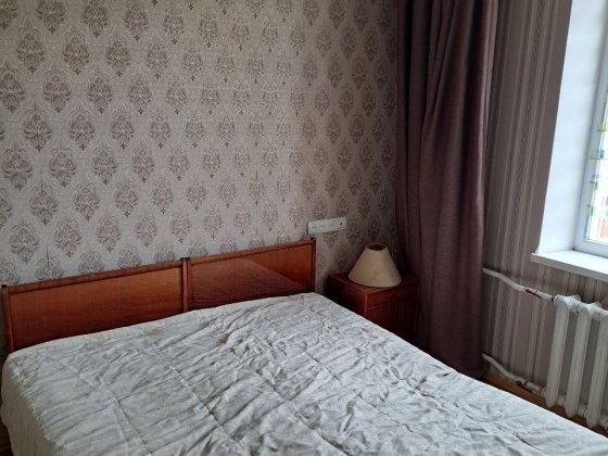 Центр 1-к.кв  3 - поверх .Вул Миколи Леонтовича Краматорск