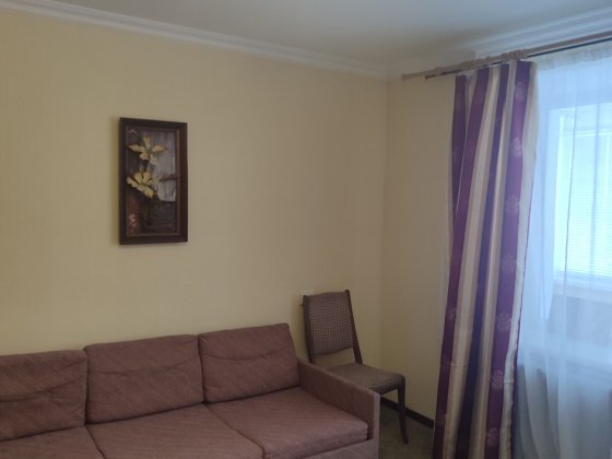 Здам 1 кімнатну квартиру в місті Сміла, район центр. Смела