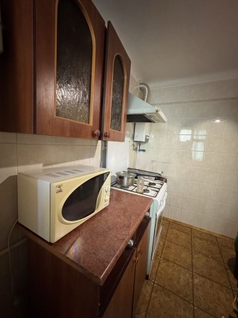 Оренда 2к Шептицький вул. Тарновського - фото 1