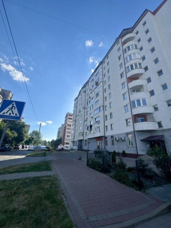 Оренда просторої однокімнатної квартири в новобудові м.Шептицький - фото 1