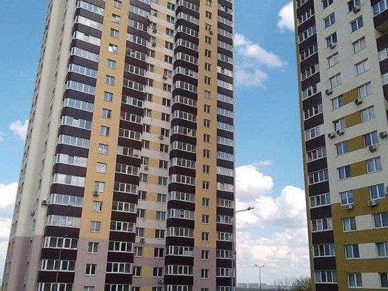 Продаж 1-кімнатної квартири по Моторному пров. 11б Київ
