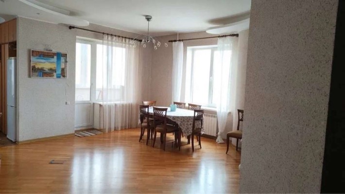 Продаж 4-к квартири вул. Срібнокільська 14а - фото 1