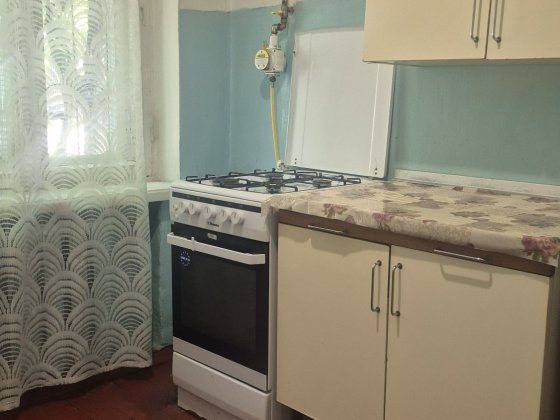 Київ, вул.Каблукова-сдам 1 кімнатну квартиру сімейній парі на тривалий термін Клавдиево-Тарасово