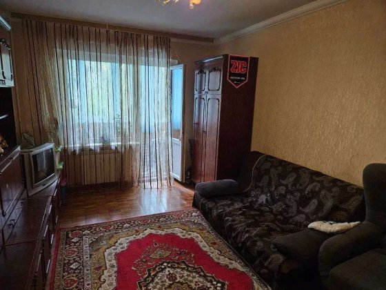 Продаж 3-кімнатної квартири по вул.Підлісна, 6 Київ