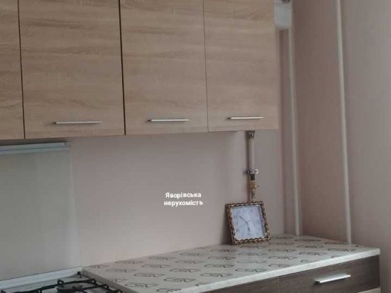 Здається в довготривалу оренду 2-кімн. квартира в м. НОВОЯВОРІВСЬК Новояворовск