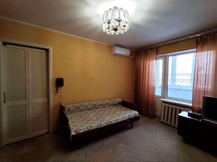 Продаж 1-к квартири вул. Гусовського 2 - фото 1