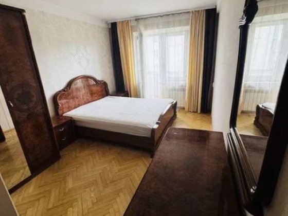 Продаж 2-к квартири вул. Метрополита Шептицького 24 Київ