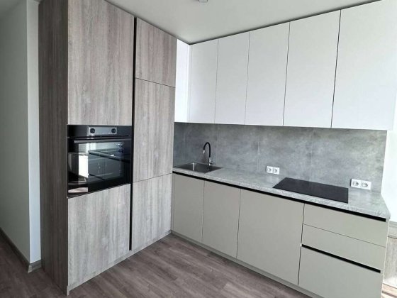 Продаж 1-к квартири вул. Михайла Максимовича 32а Київ
