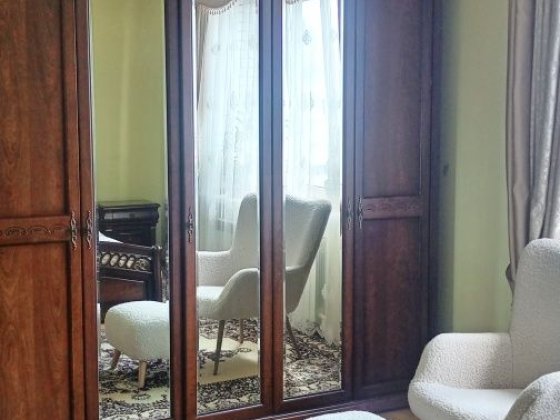 Ст. м. Позняки, Кошиця 9- Б, євроремонт. Київ