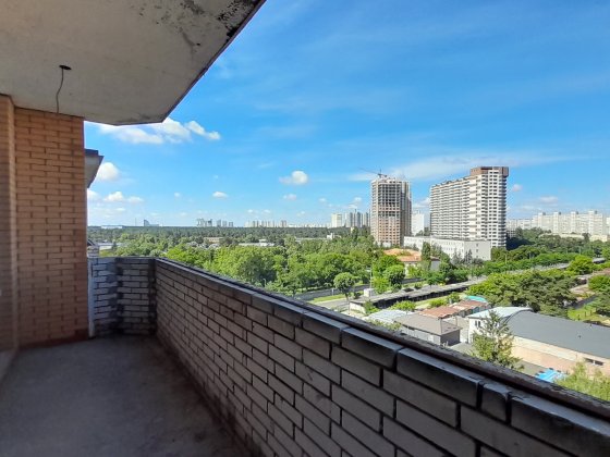 БЕЗ % продаж видової 1-к квартири, Бориспільська 19, ЖК Захисник, метро Червоний хутір, Дарницький р Киев