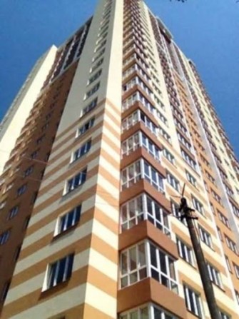 Продаж 2-к квартири вул. Краківська 27 - фото 1
