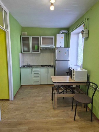 Здам 1 кімн. квартиру в ЦЕНТРІ. Ремонт, меблі, техніка. 10000 - фото 1