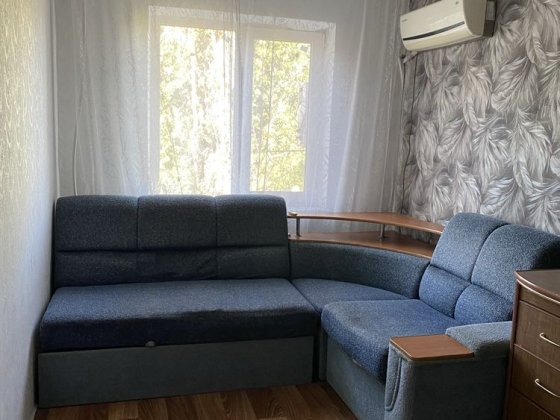 Двокімнатна квартира , по вулиці Тесленка , район Артема. Кривой Рог