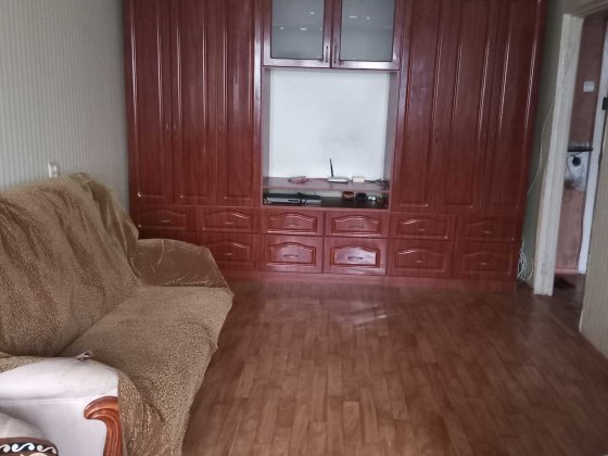Сдам  1 комнатную квартиру на длительный срок на вечернем