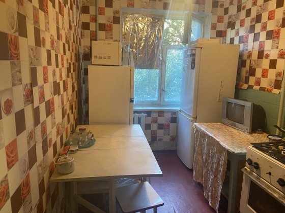 Оренда 2-кімн квартири на Зарічному біля атб Кривой Рог