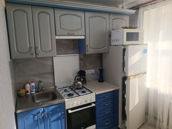Оренда 1 кімнатна квартира Космонавтів 3 . Кривой Рог