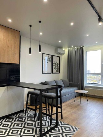 Оренда видової 1-кімнатної квартири в UNO City House. Без посередників. - фото 1