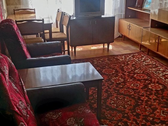 Сдам 2 комнатную квартиру на 17 квартале