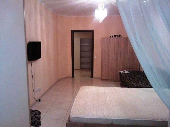Здається велика 1 кім. 50м.кв вул. Галицька район Пасічна - фото 1