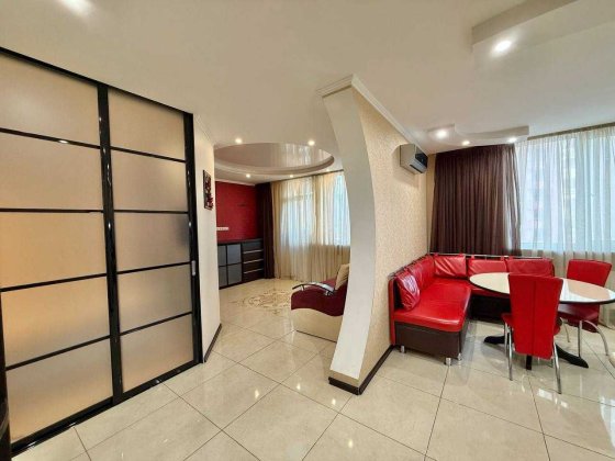 Оренда 2 кімн кв, в ЖК Ліко-Град-3, Теремки -2,метро Виставковий центр