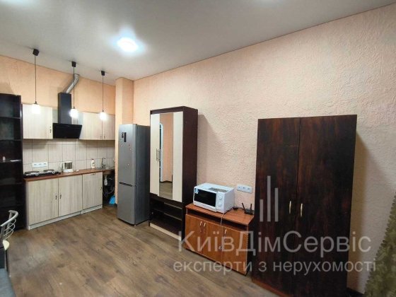 здам в орену смарт квартиру Ярослава Гашека 20 Дарницька площа Київ
